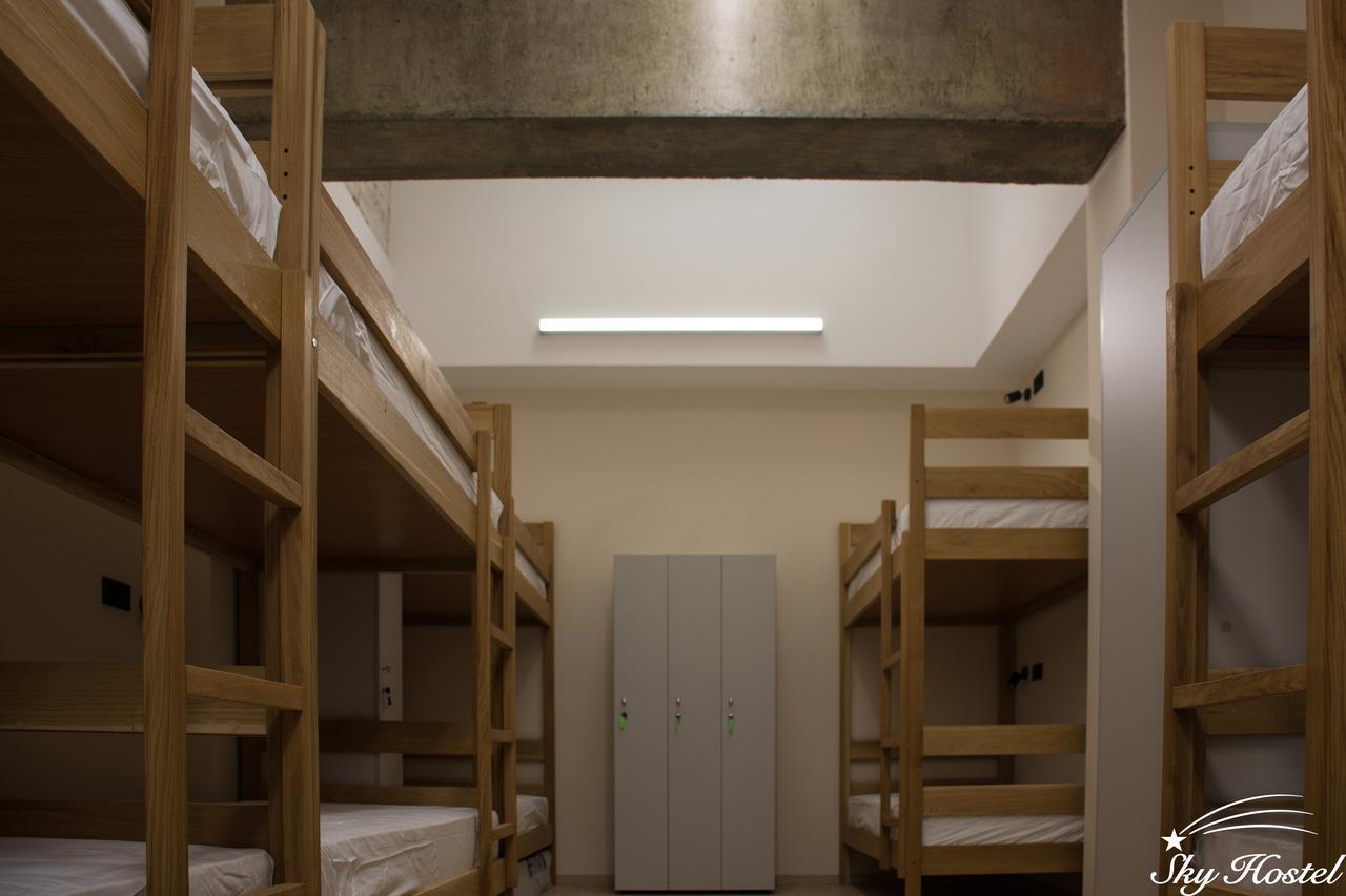 Sky Hostel キエフ エクステリア 写真